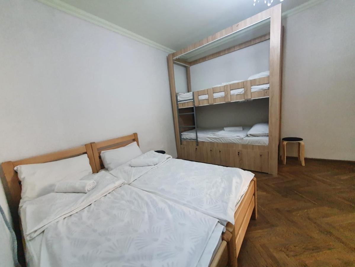 Guest House Zemeli Tbilisi Exterior photo