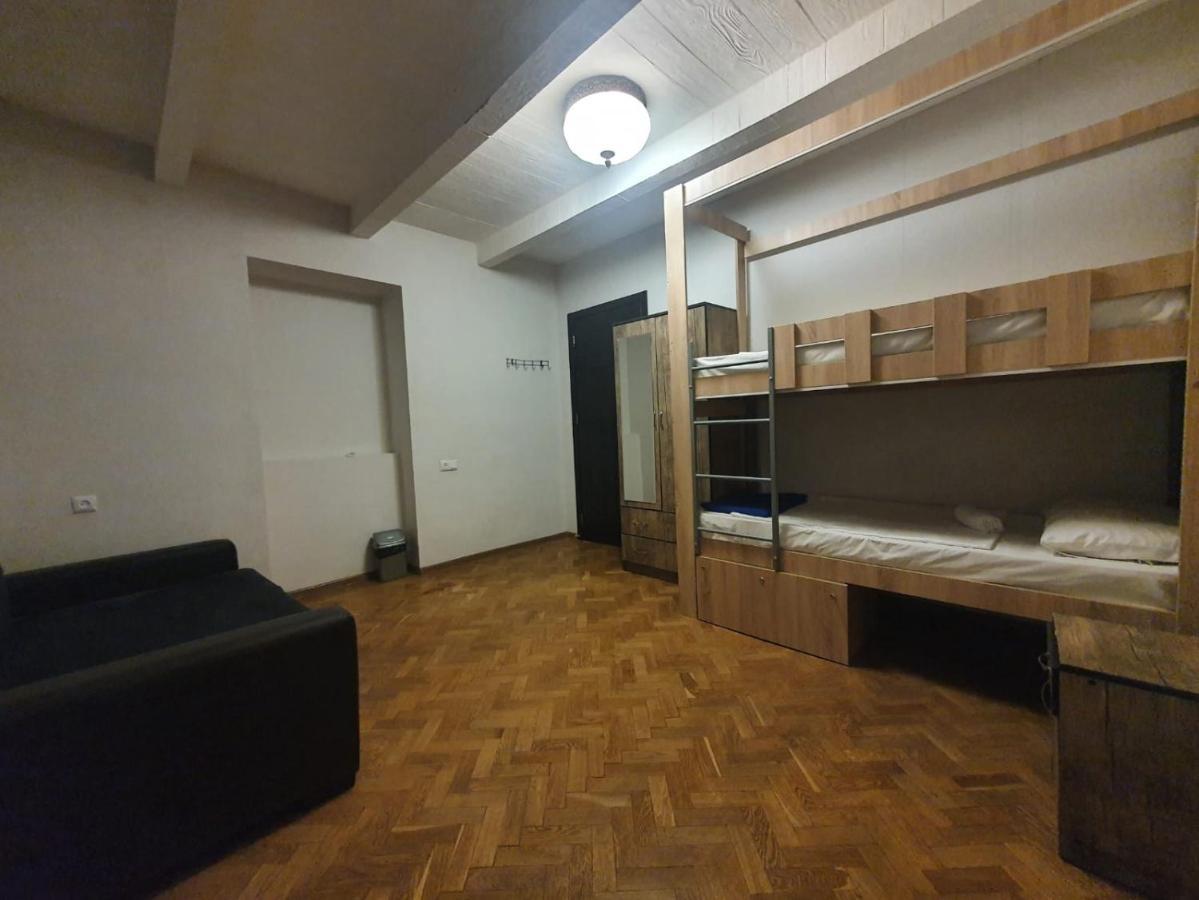 Guest House Zemeli Tbilisi Exterior photo