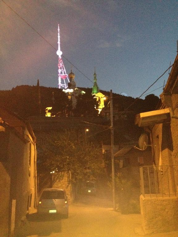 Guest House Zemeli Tbilisi Exterior photo